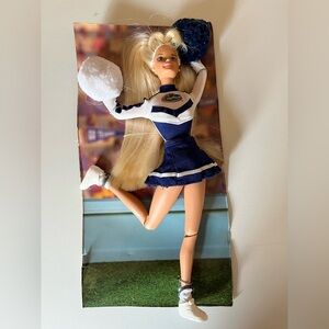 Vintage '96 Barbie Florida University Cheerleader-Pose-able clothing & Pom Poms
